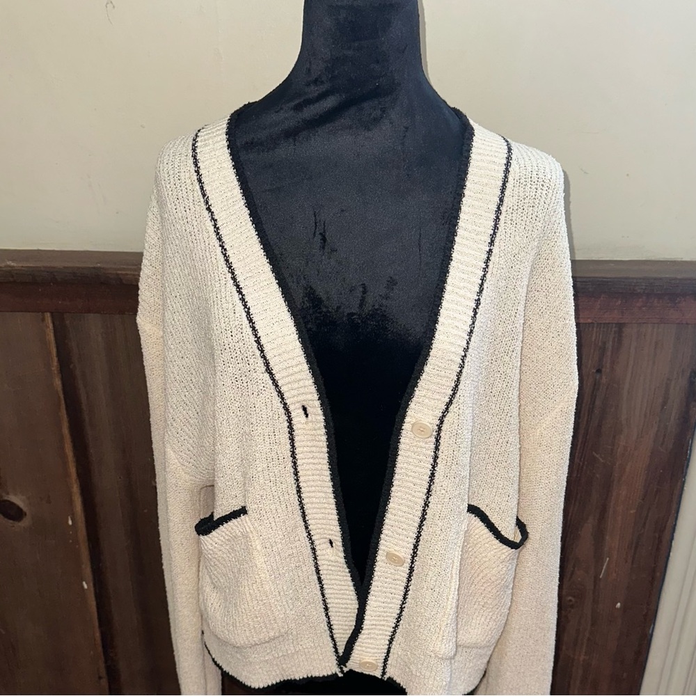 Oak Fort Cream Sweater